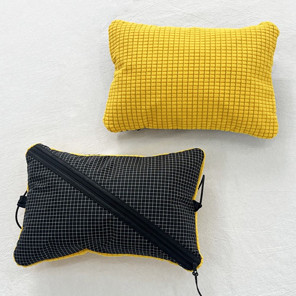 Resistente Borsa Porta Cuscino - Camp Pillow Compressible recensione e prezzo
